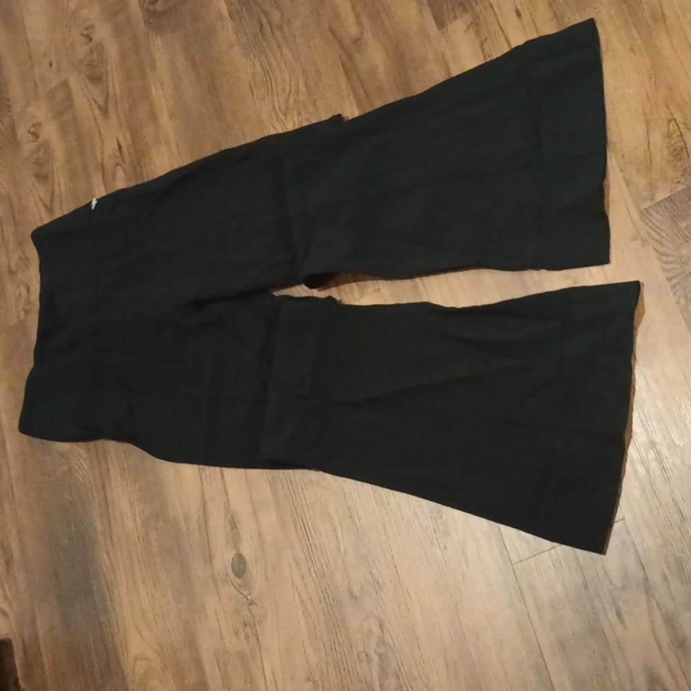 OUD Paris Black Fitted Pleat High Waisted Flare Leggings QQQ